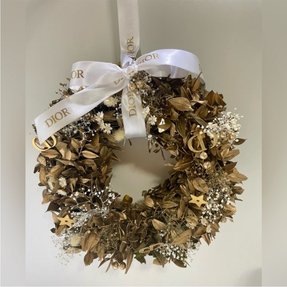 Dior gift Christmas wreath 2024